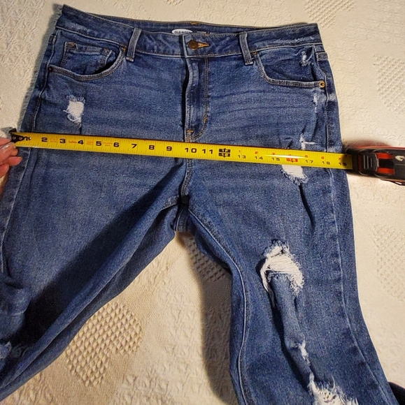 Old Navy Rockstar Super Skinny - Picture 3 of 12